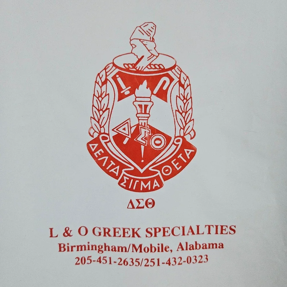 Delta Sigma Theta White Zip Garment Bag From L&O Greek Specialties‎ Peep Window